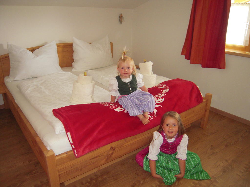 Haus Hoellwart Sankt Johann im Pongau Chambre photo